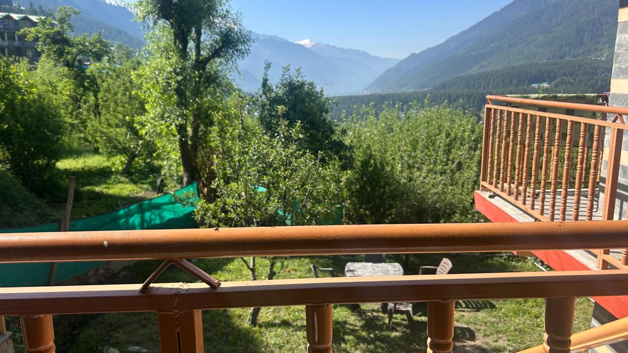 Sunface Homestay Manāli Exteriér fotografie