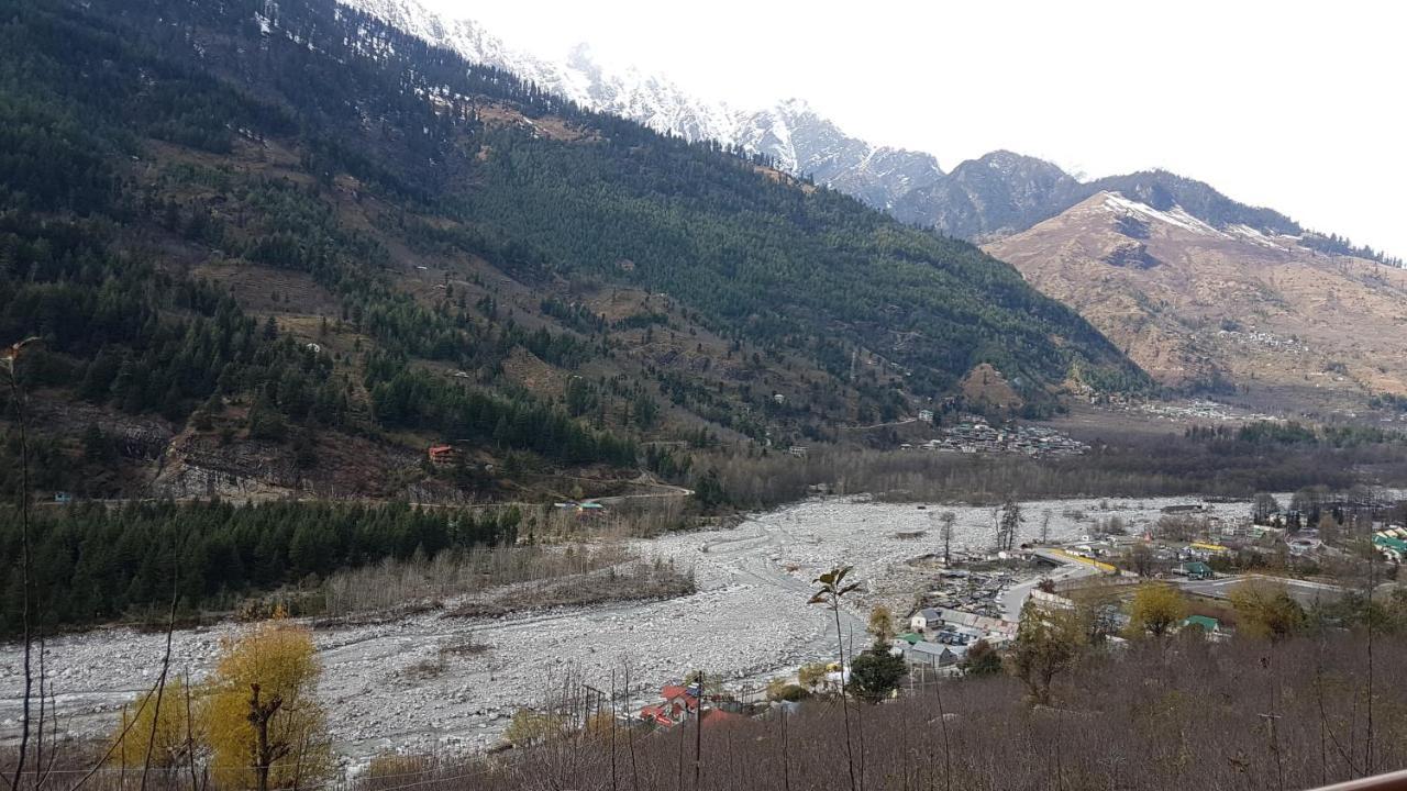 Sunface Homestay Manāli Exteriér fotografie